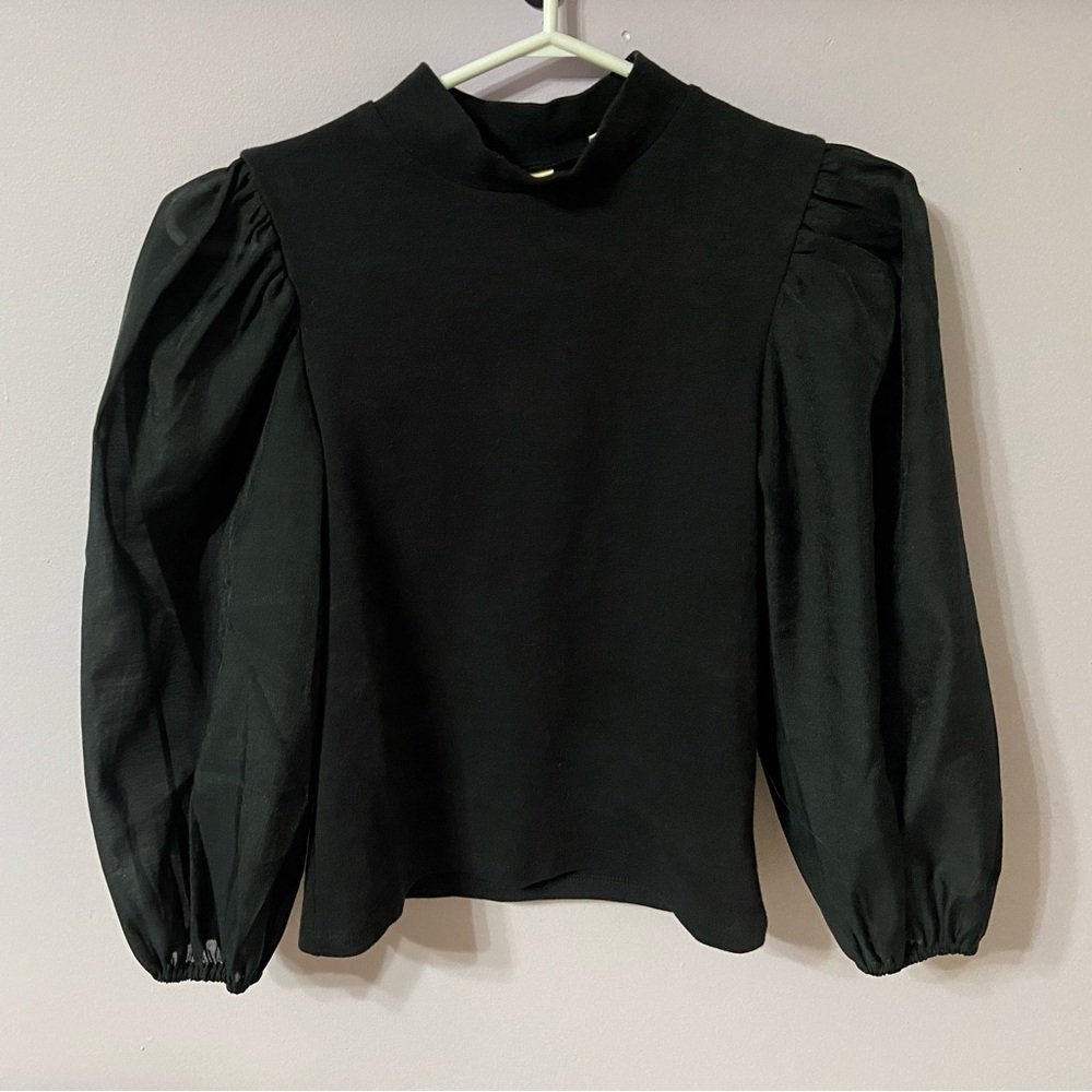 Levi’s sheer balloon sleeve blouse